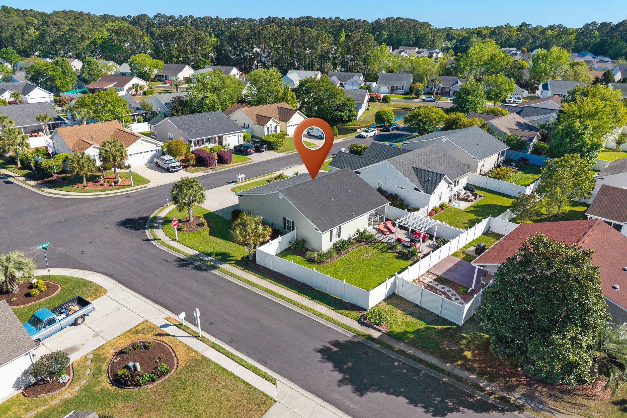 9675 Holladay Drive Murrells Inlet, SC 29576 - Photo 5 of 36