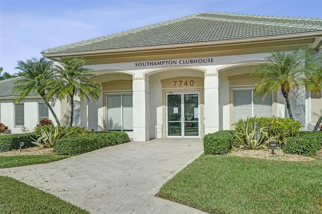 $269,900 | 7623 Southampton Terrace, Unit 302, Tamarac, FL 33321