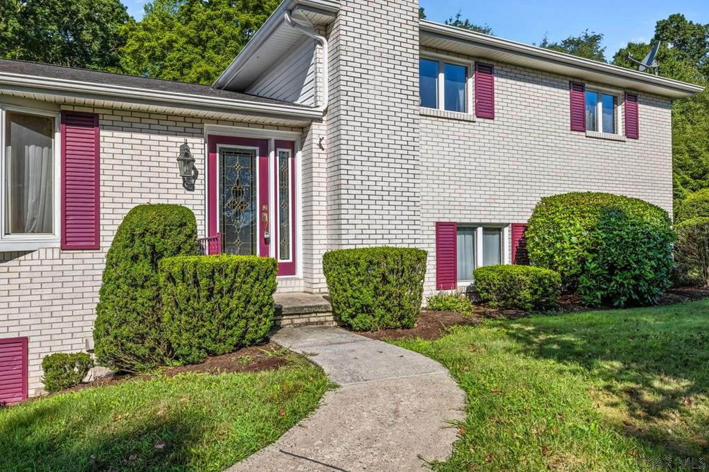 100 Doel Road Johnstown, PA 15905 - Photo 4 of 42