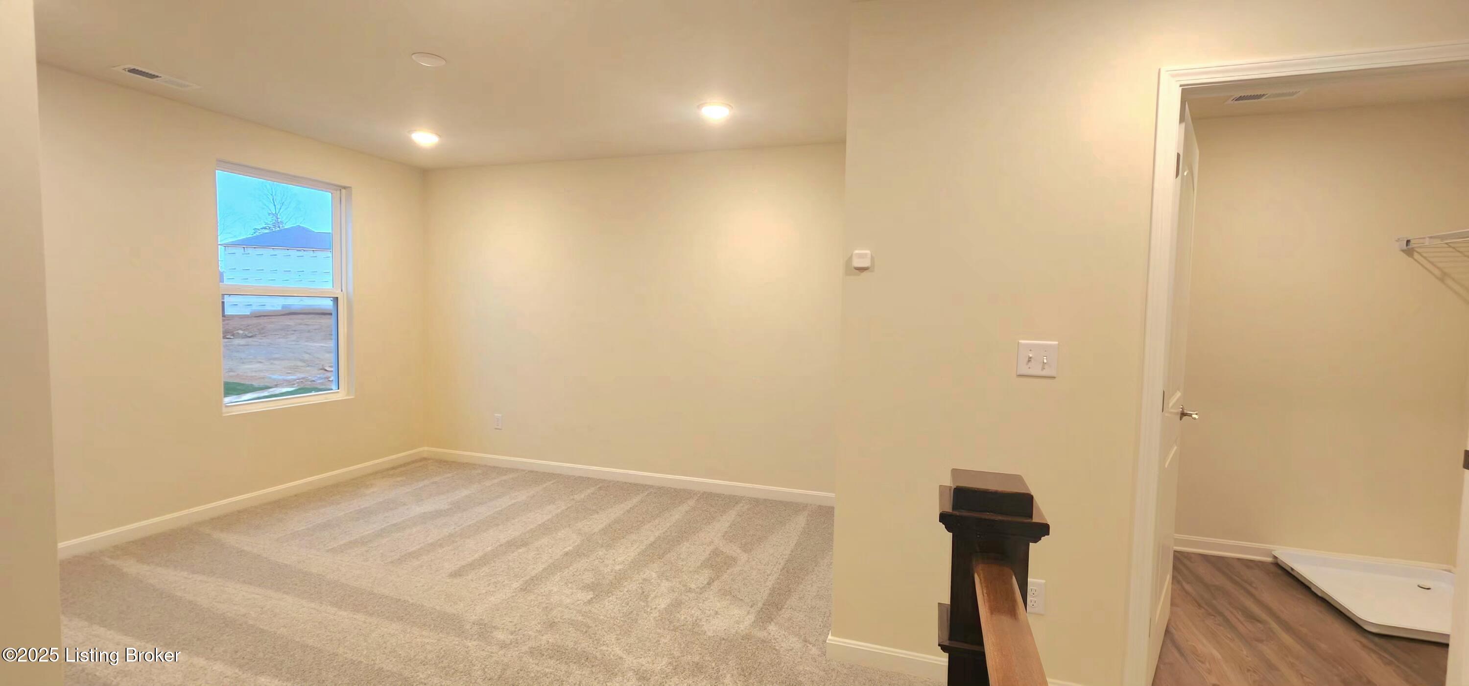 6508 Fair Rdg Lane Louisville, KY 40291 - Photo 20 of 26 Loft