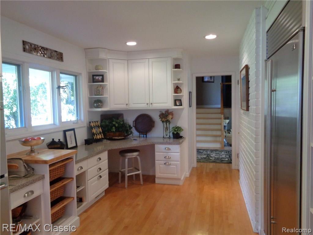 998 Top View Road Bloomfield Hills, MI 48304 - Photo 11 of 50 DSC01077.JPG