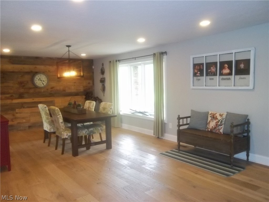 1594 Reimer Road Wadsworth, OH 44281 - Photo 3 of 34