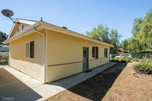 $1,399,000 | 4989 Cochran Street, Simi Valley, CA 93063