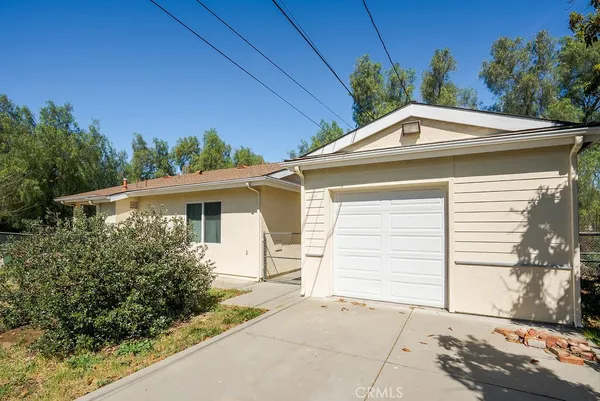 $1,399,000 | 4989 Cochran Street, Simi Valley, CA 93063