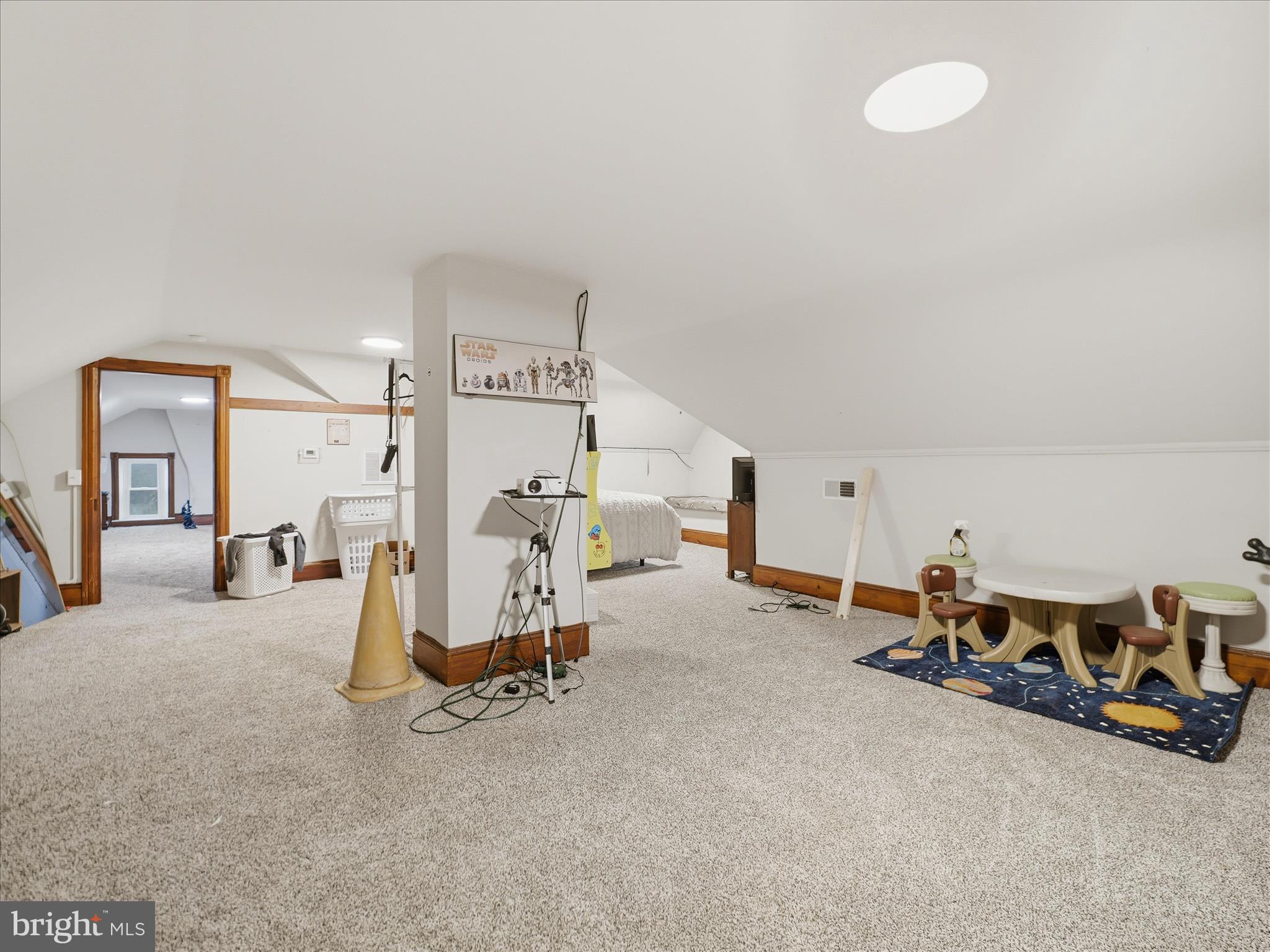 14147 Lower Edgemont Road Waynesboro, PA 17268 - Photo 32 of 45 a view of a room with gym equipment