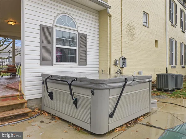 $549,900 | 14147 Lower Edgemont Road, Waynesboro, PA 17268