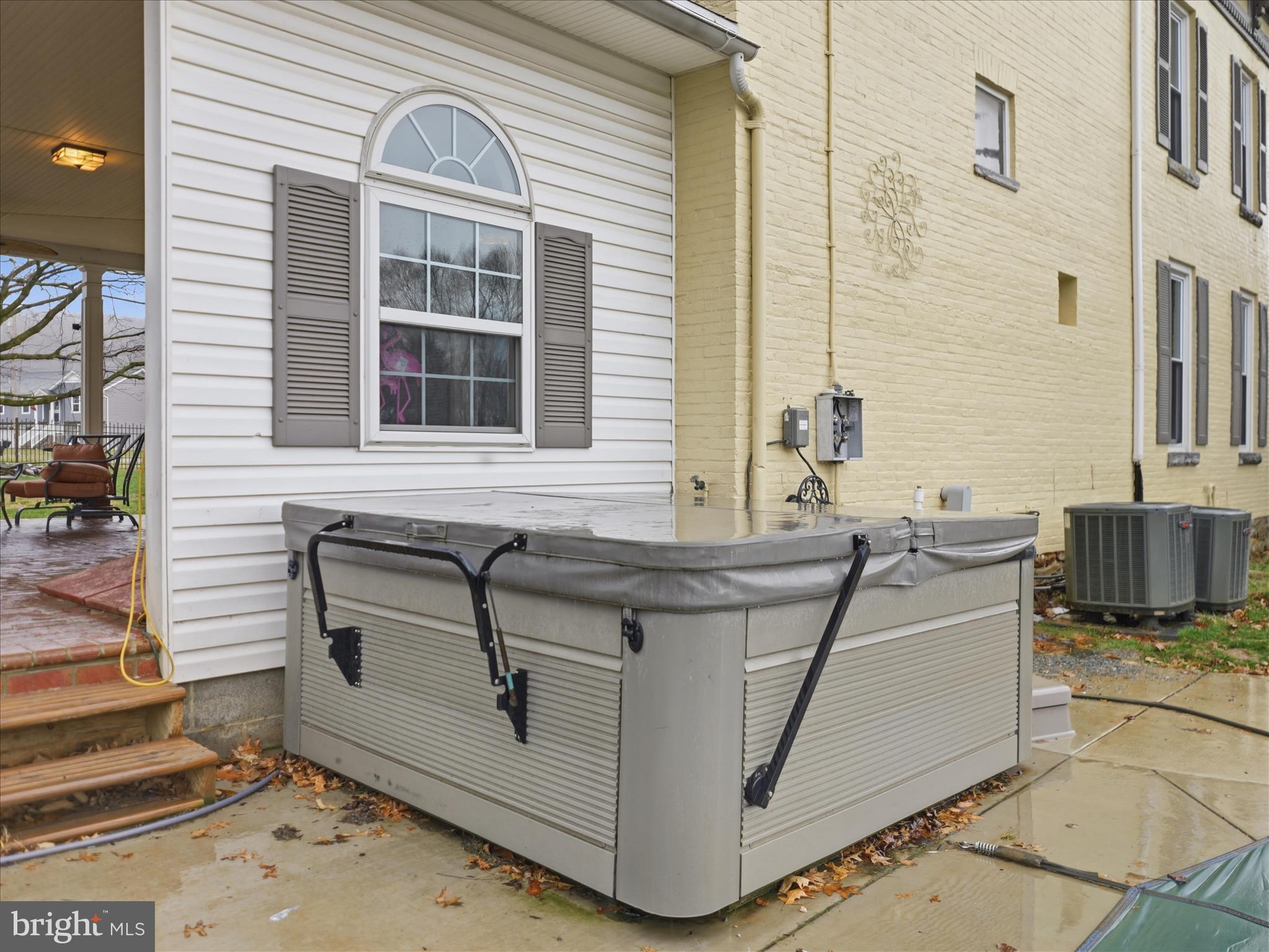 14147 Lower Edgemont Road Waynesboro, PA 17268 - Photo 41 of 45 a view of a white house with many windows