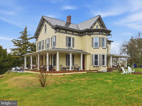 $549,900 | 14147 Lower Edgemont Road, Waynesboro, PA 17268