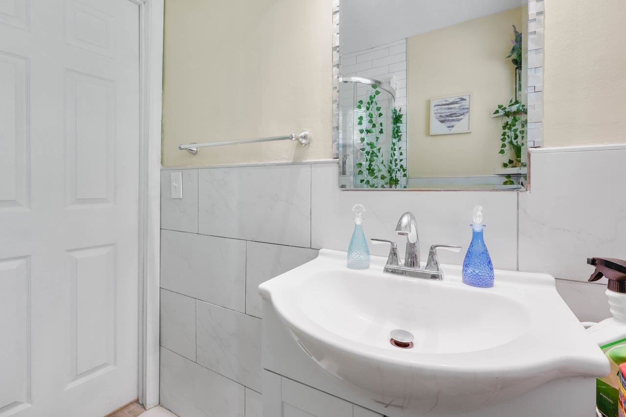 1821 Jackson Bluff Road Tallahassee, FL 32304 - Photo 13 of 32