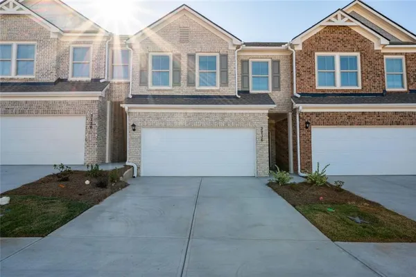 $2,451 | 3186 Gallant Fox Lane, Unit JEFFERSON, Snellville, GA 30078