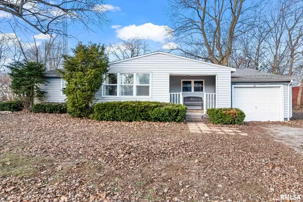 $112,000 | 107 3rd Street, Pawnee, IL 62558