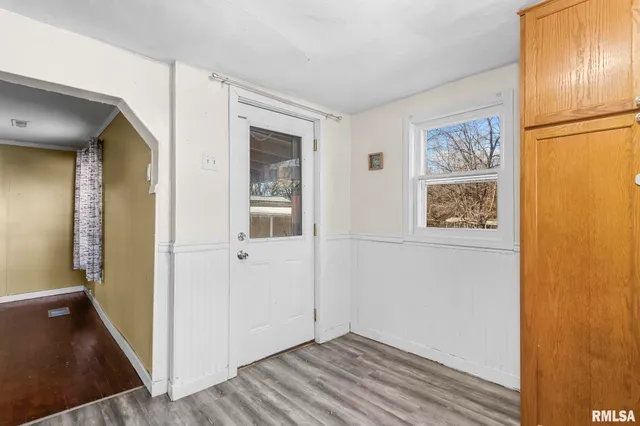 $119,900 | 107 3rd Street, Pawnee, IL 62558