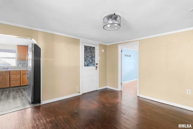 $119,900 | 107 3rd Street, Pawnee, IL 62558