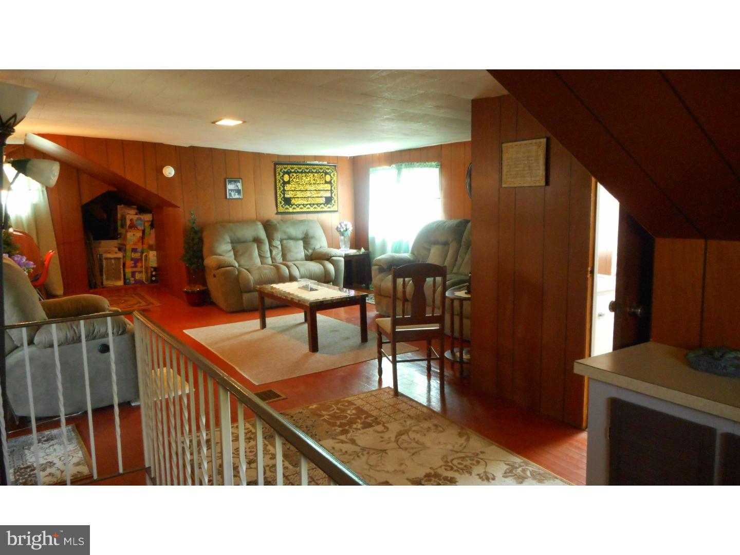 3141 Fordham Road Philadelphia, PA 19114 - Photo 14 of 25 Family Room