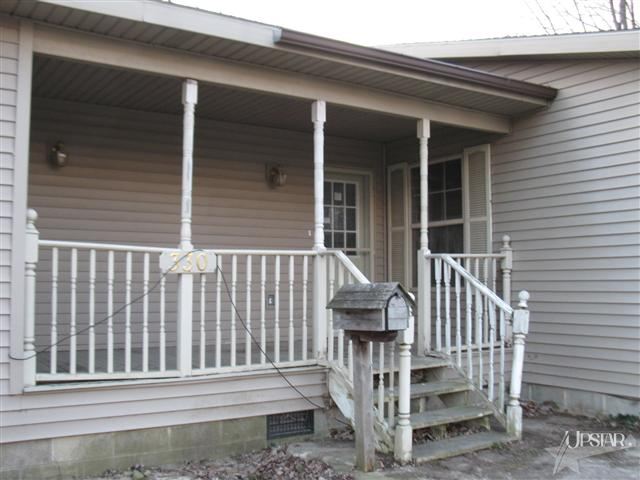 330 Walnut Street Butler, IN 46721 - Photo 3 of 23