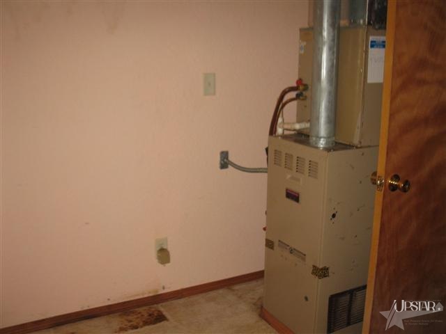 330 Walnut Street Butler, IN 46721 - Photo 8 of 23