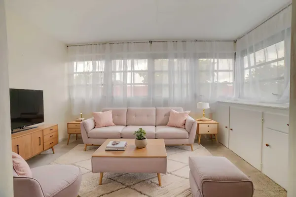 $1,600 | 1117 Lake Terrace, Unit 210, Boynton Beach, FL 33426
