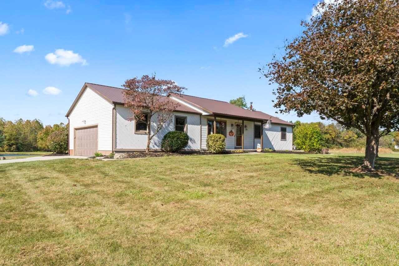 2566 Outville Road Alexandria, OH 43001 - Photo 12 of 52 DSC05552