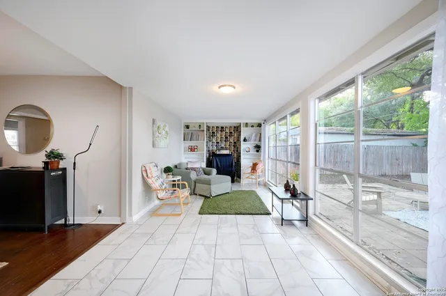 $268,800 | 266 Northill Drive, San Antonio, TX 78201