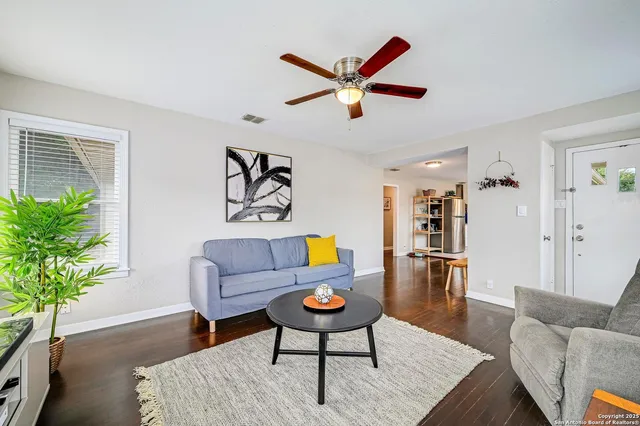 $268,800 | 266 Northill Drive, San Antonio, TX 78201