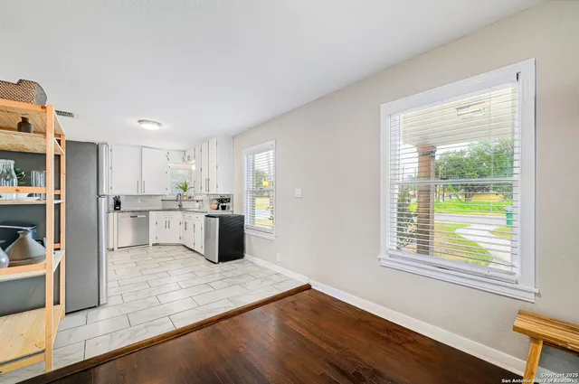 $268,800 | 266 Northill Drive, San Antonio, TX 78201