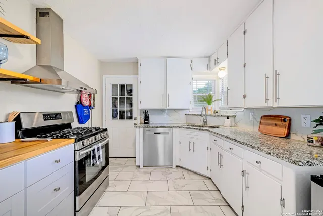 $268,800 | 266 Northill Drive, San Antonio, TX 78201