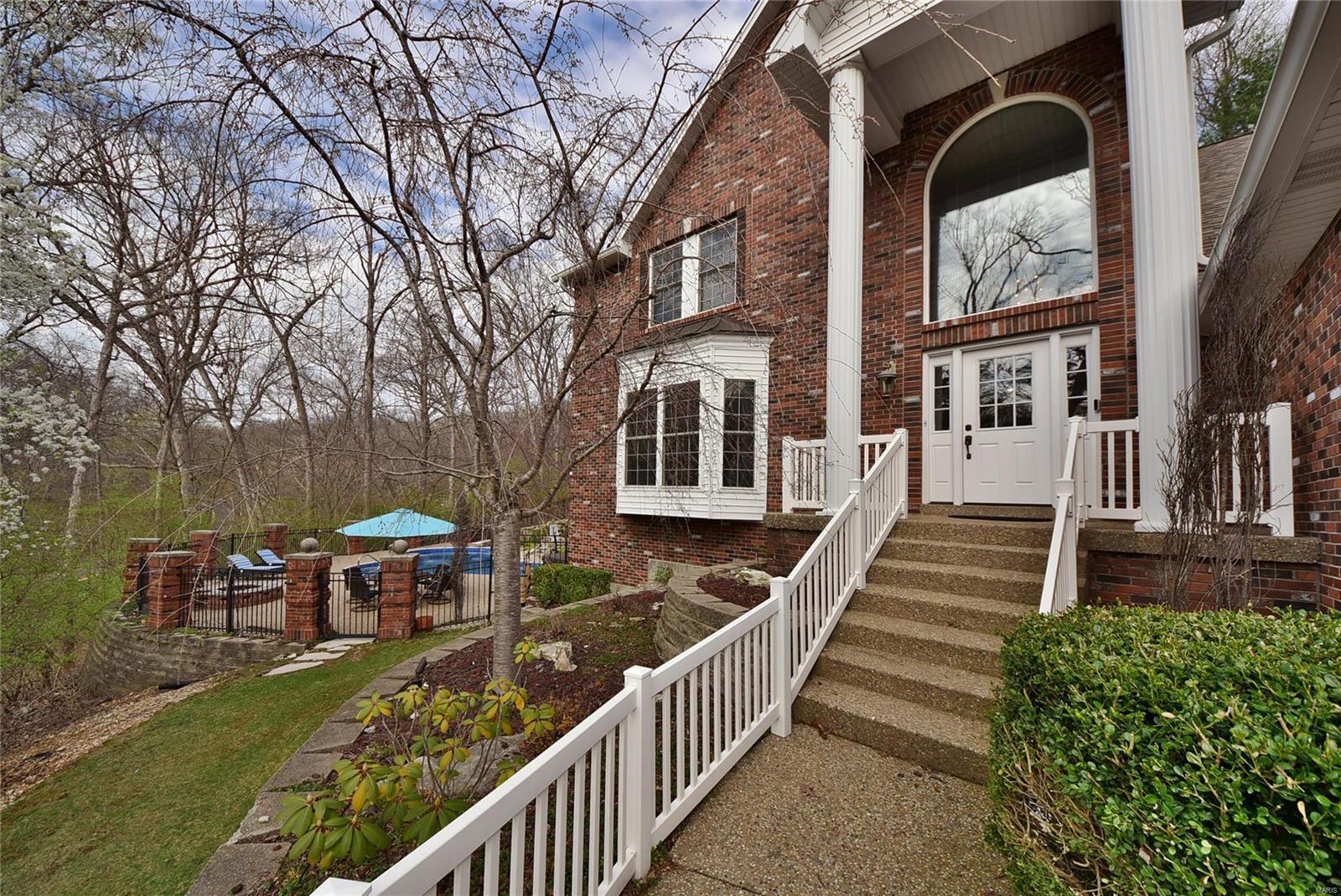810 New Ballwin Road Ballwin, MO 63021 - Photo 23 of 91 Gallery Image 23