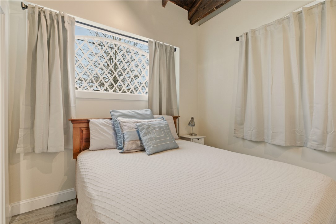 98 Kay Street Newport, RI 02840 - Photo 17 of 22