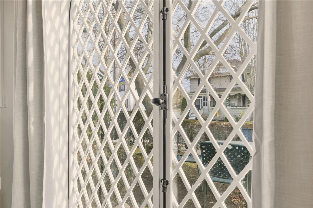 98 Kay Street Newport, RI 02840 - Photo 21 of 22