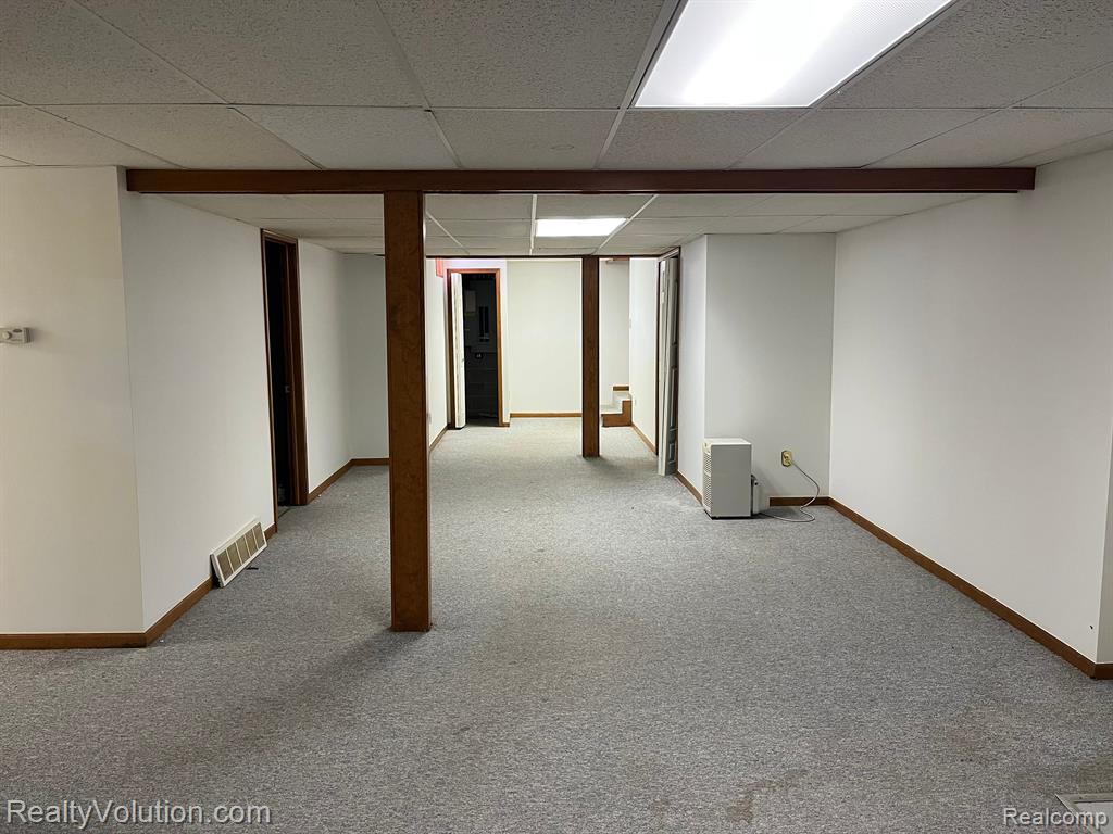 2325 Long Lake Road Lapeer, MI 48446 - Photo 25 of 35