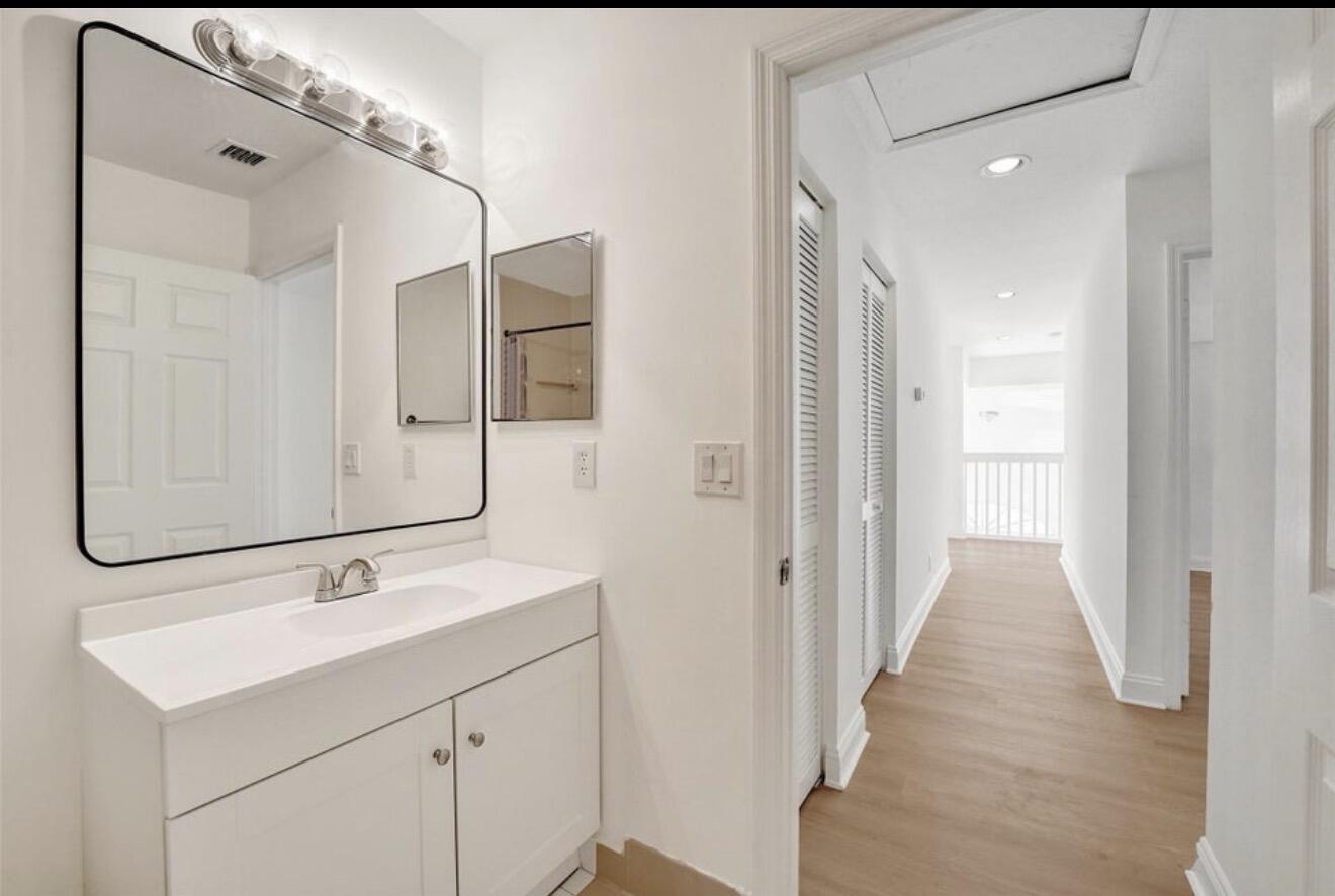 11208 Rhapsody Road Hollywood, FL 33026 - Photo 20 of 22 IMG_2026