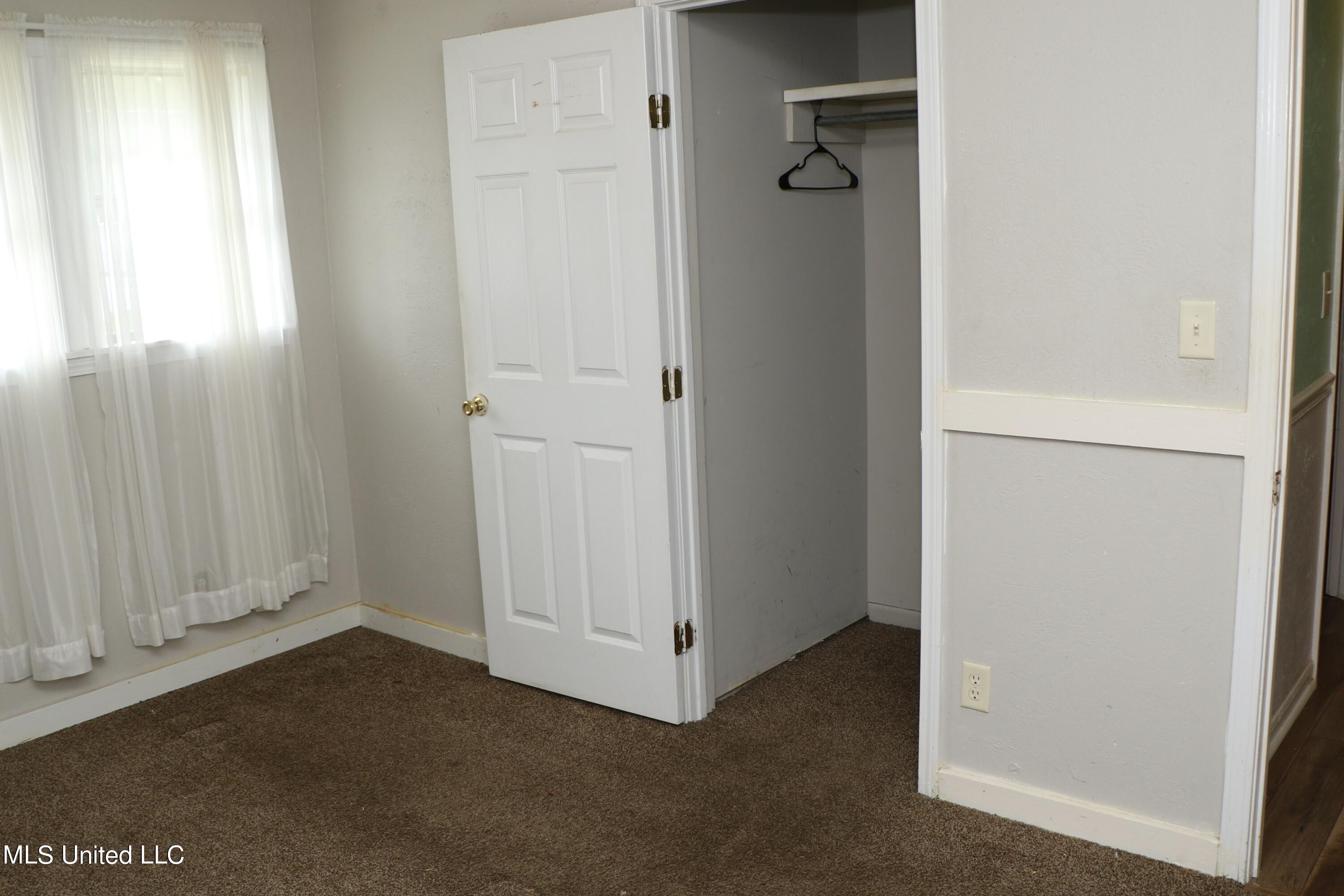 156 Springfield Circle Jackson, MS 39209 - Photo 6 of 8 0A0A6079-1