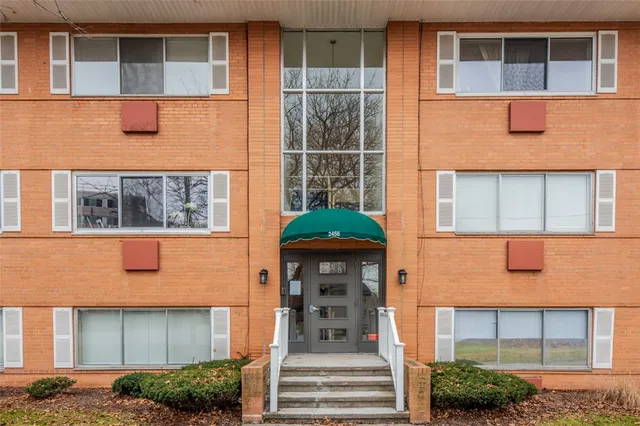 $155,500 | 2456 East Avenue, Unit E, Brighton, NY 14610