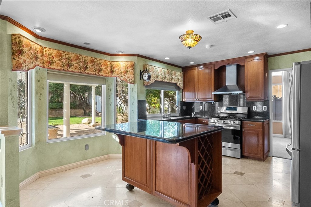 3418 Vicker Way Palmdale, CA 93551 - Photo 18 of 41