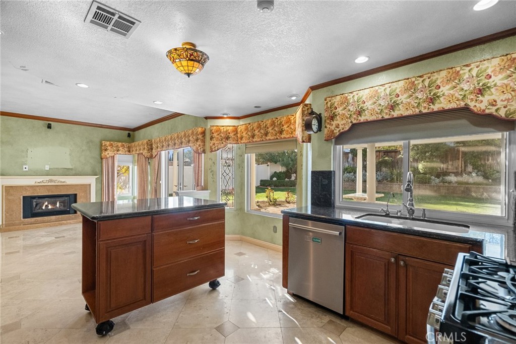 3418 Vicker Way Palmdale, CA 93551 - Photo 21 of 41