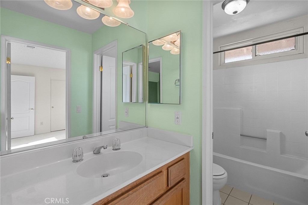 3418 Vicker Way Palmdale, CA 93551 - Photo 26 of 41