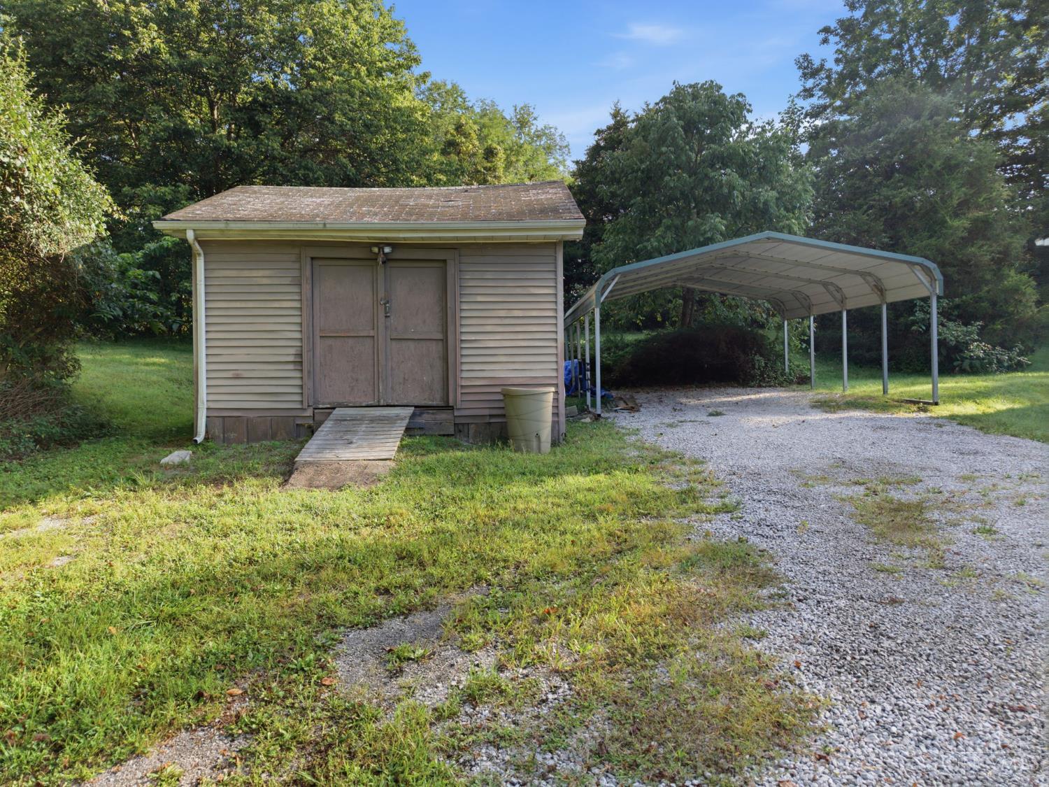 3052 Goodwin Schoolhouse Point Isabel Road Bethel, OH 45106 - Photo 12 of 43 Gallery Image 12