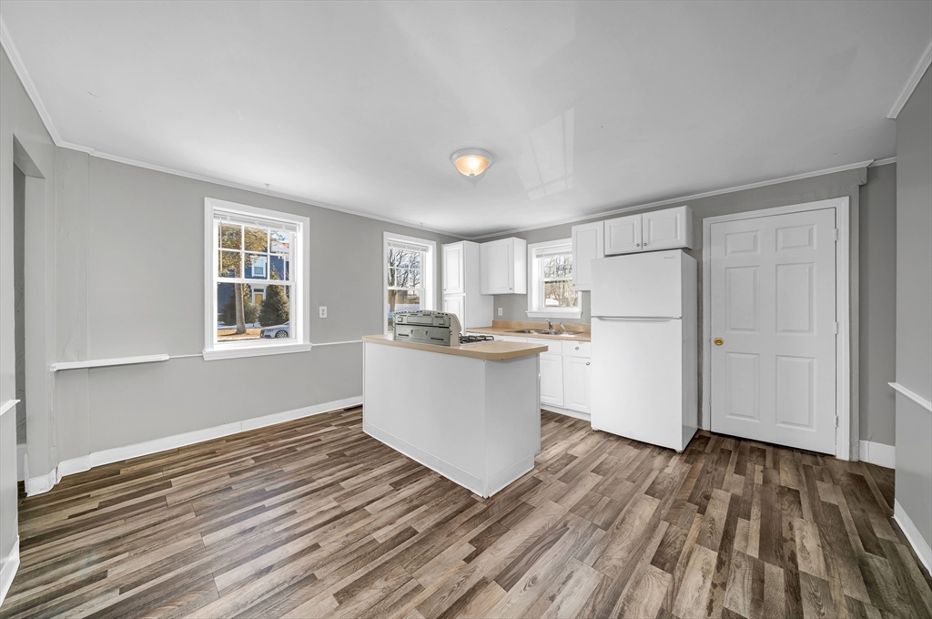 147 High Street Danvers, MA 01923 - Photo 15 of 42