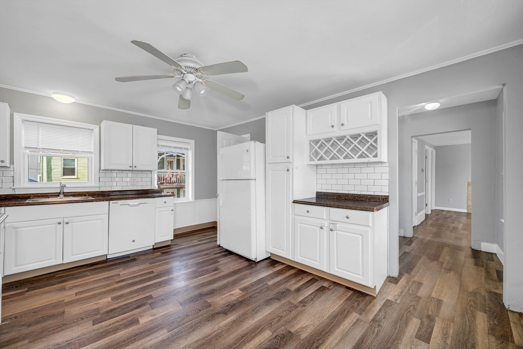 147 High Street Danvers, MA 01923 - Photo 27 of 42