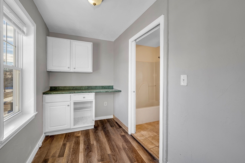 147 High Street Danvers, MA 01923 - Photo 29 of 42