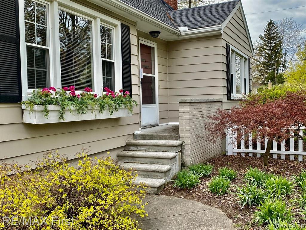 4600 Chicago Road Warren, MI 48092 - Photo 2 of 43