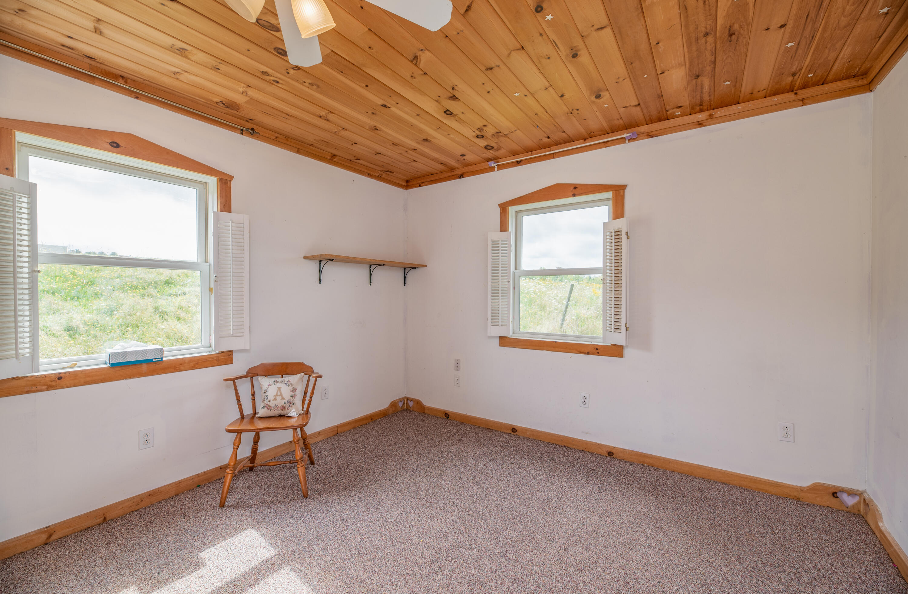 945 East Thorndike Road Thorndike, ME 04986 - Photo 34 of 44 Interior19