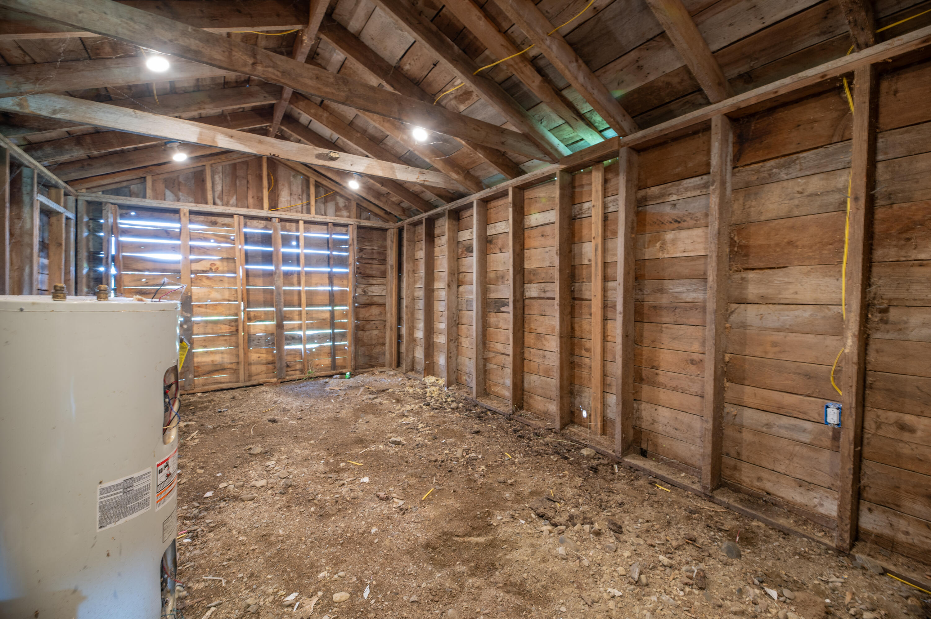 945 East Thorndike Road Thorndike, ME 04986 - Photo 39 of 44 Interior24