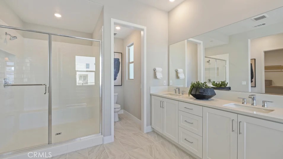 725 Walnut Terrace Montebello, CA 90640 - Photo 16 of 40 Photos shown are of model only- not actual homesite.