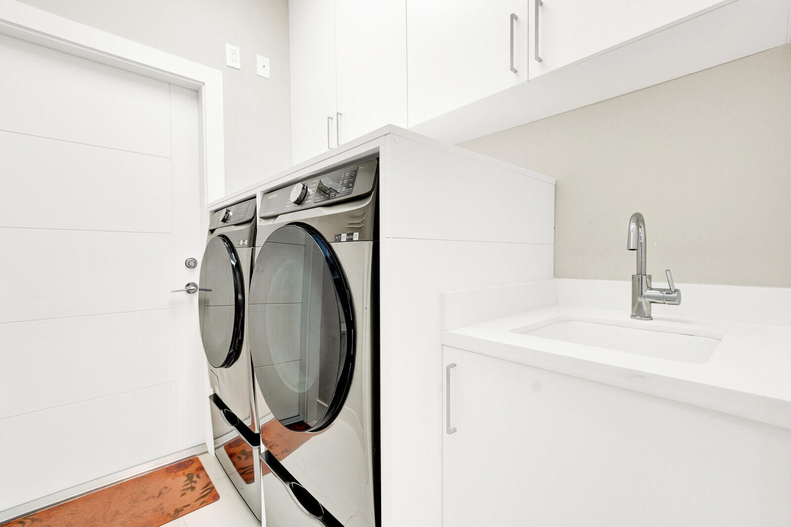 10313 Lexington Estates Boulevard Boca Raton, FL 33428 - Photo 38 of 66 Laundry Room