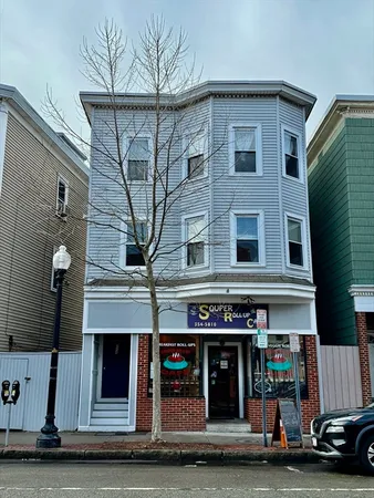 $2,950 | 724 Cambridge Street, Unit 3, Cambridge, MA 02141