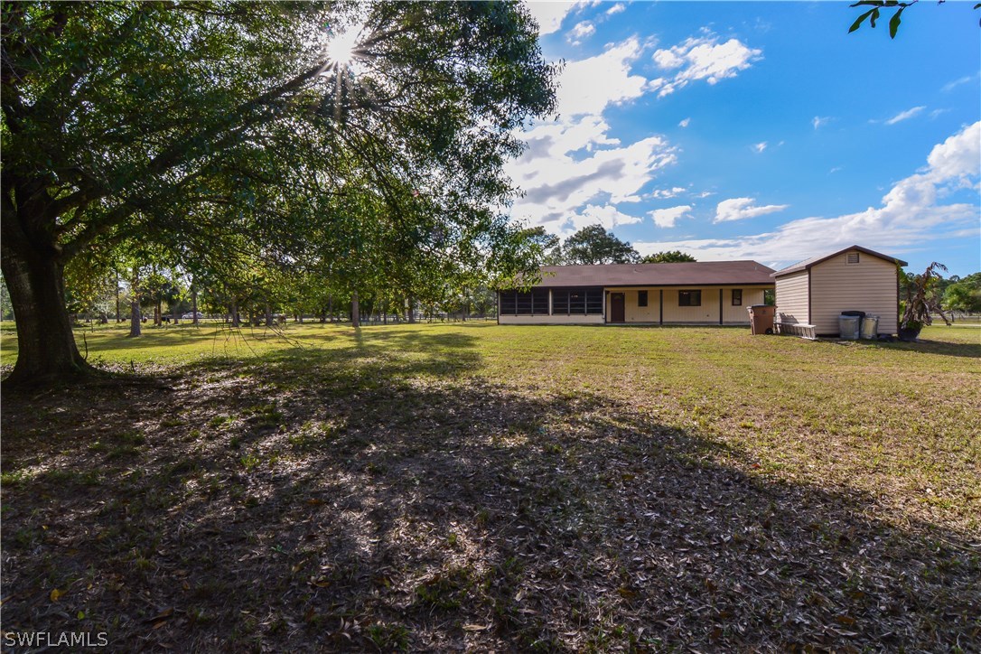 6391 Neal Road Fort Myers, FL 33905 - Photo 5 of 25 Gallery Image 5