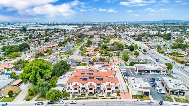 a black and white photo of a painting