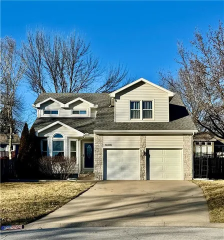 $400,000 | 14826 West 124th Terrace, Olathe, KS 66062