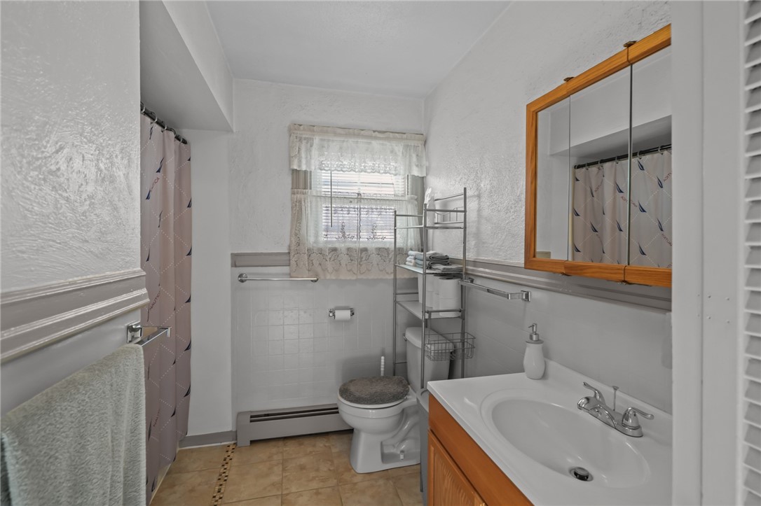 114 Commodore Street Providence, RI 02904 - Photo 17 of 39